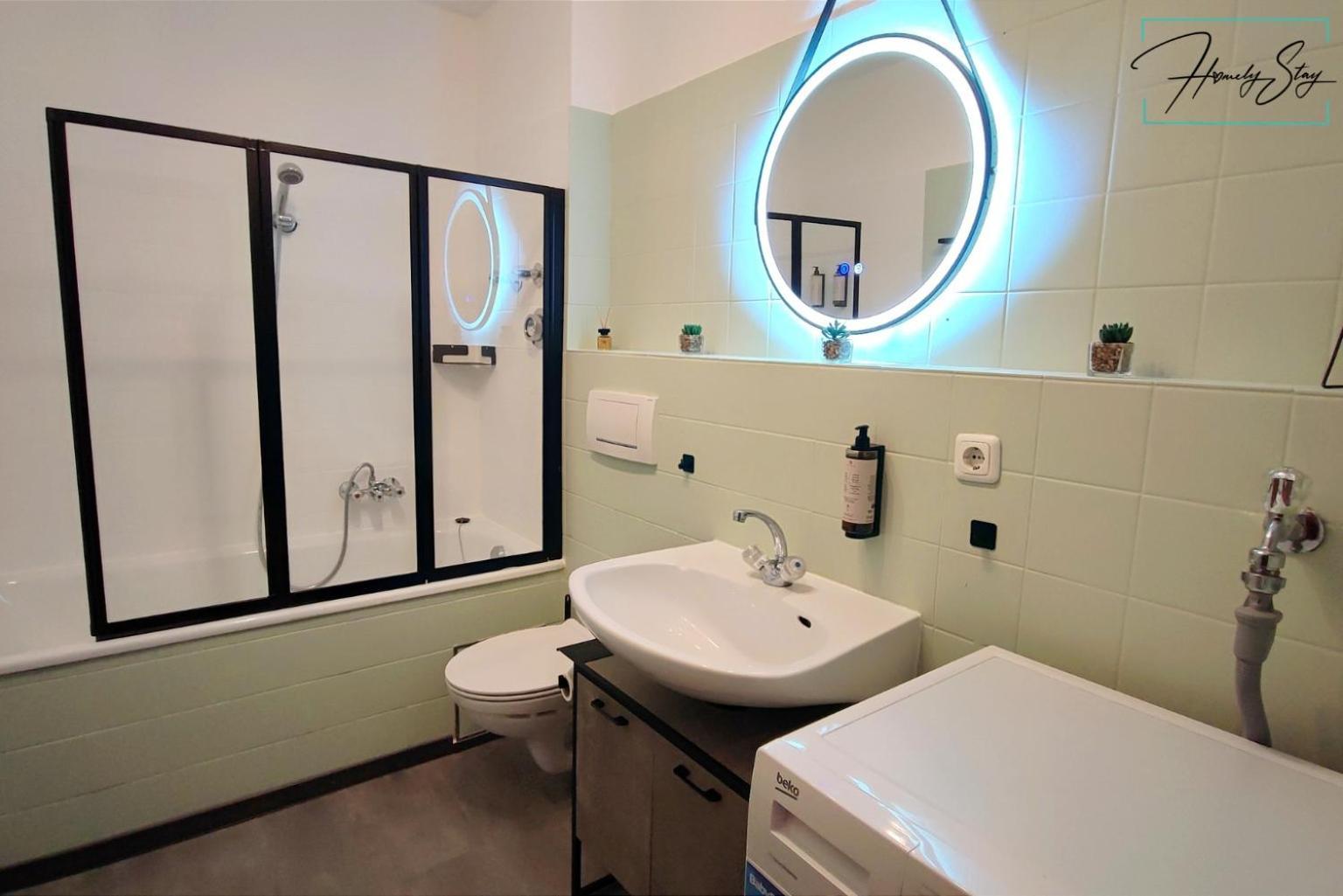 Homely Stay Serenity Greens - Stylisch Studio-Apartment With Kitchen - 10 Min To Central Station, Pet Friendly Münih Dış mekan fotoğraf